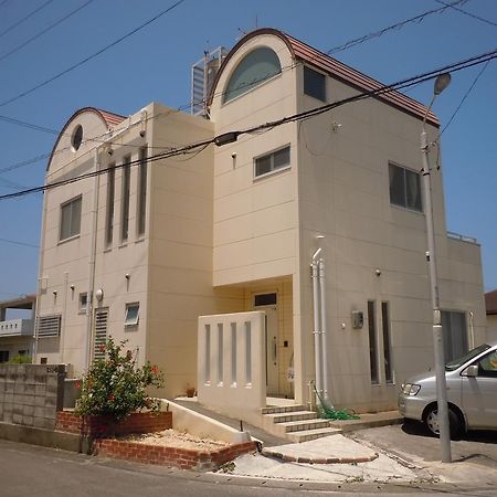Guest House Route 6 Yomitan Esterno foto
