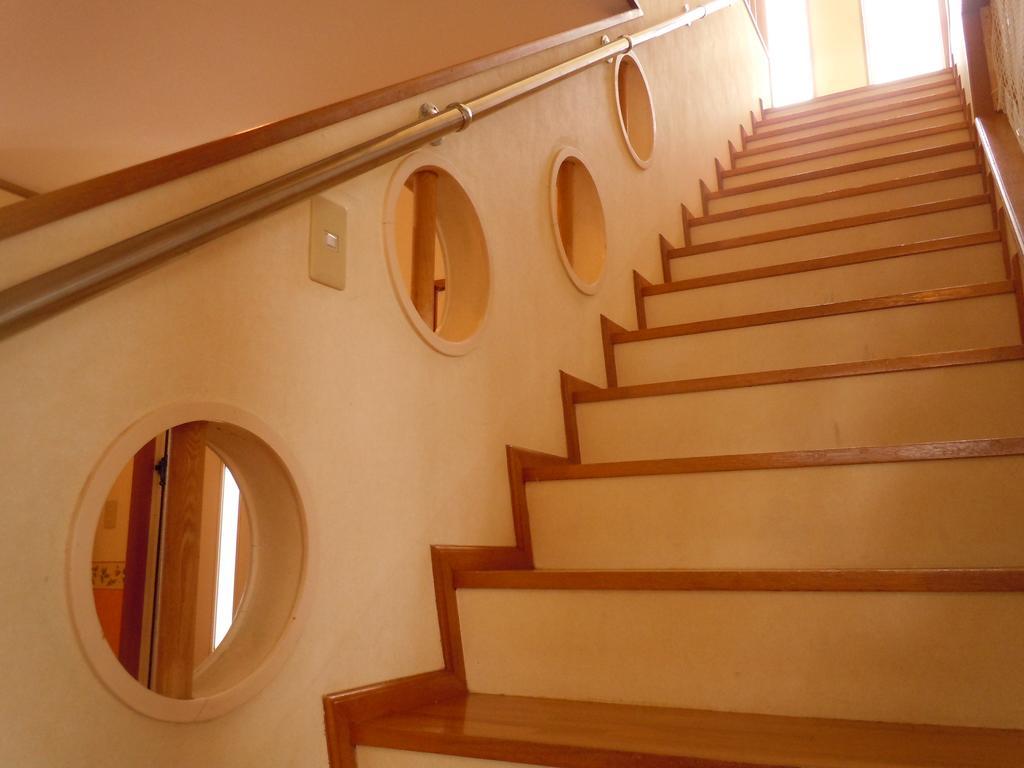 Guest House Route 6 Yomitan Esterno foto