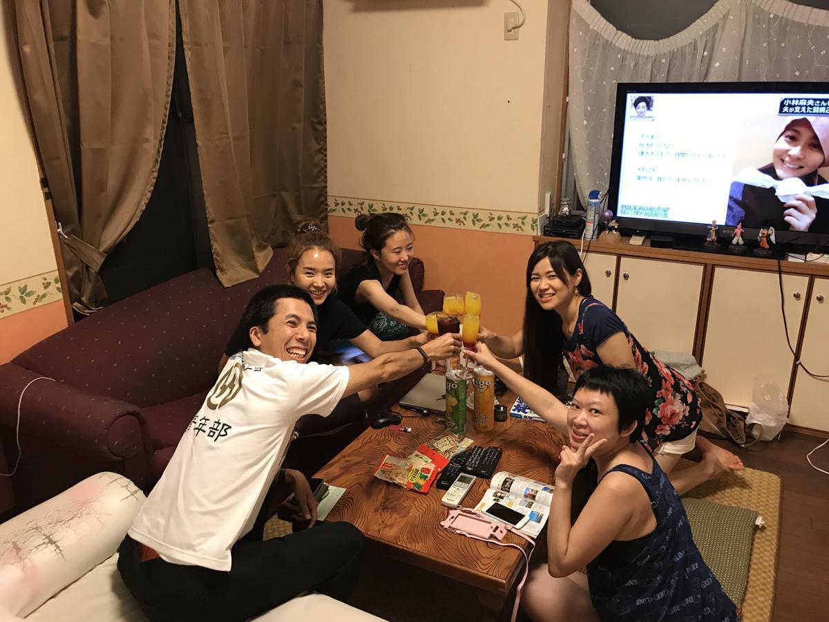 Guest House Route 6 Yomitan Esterno foto